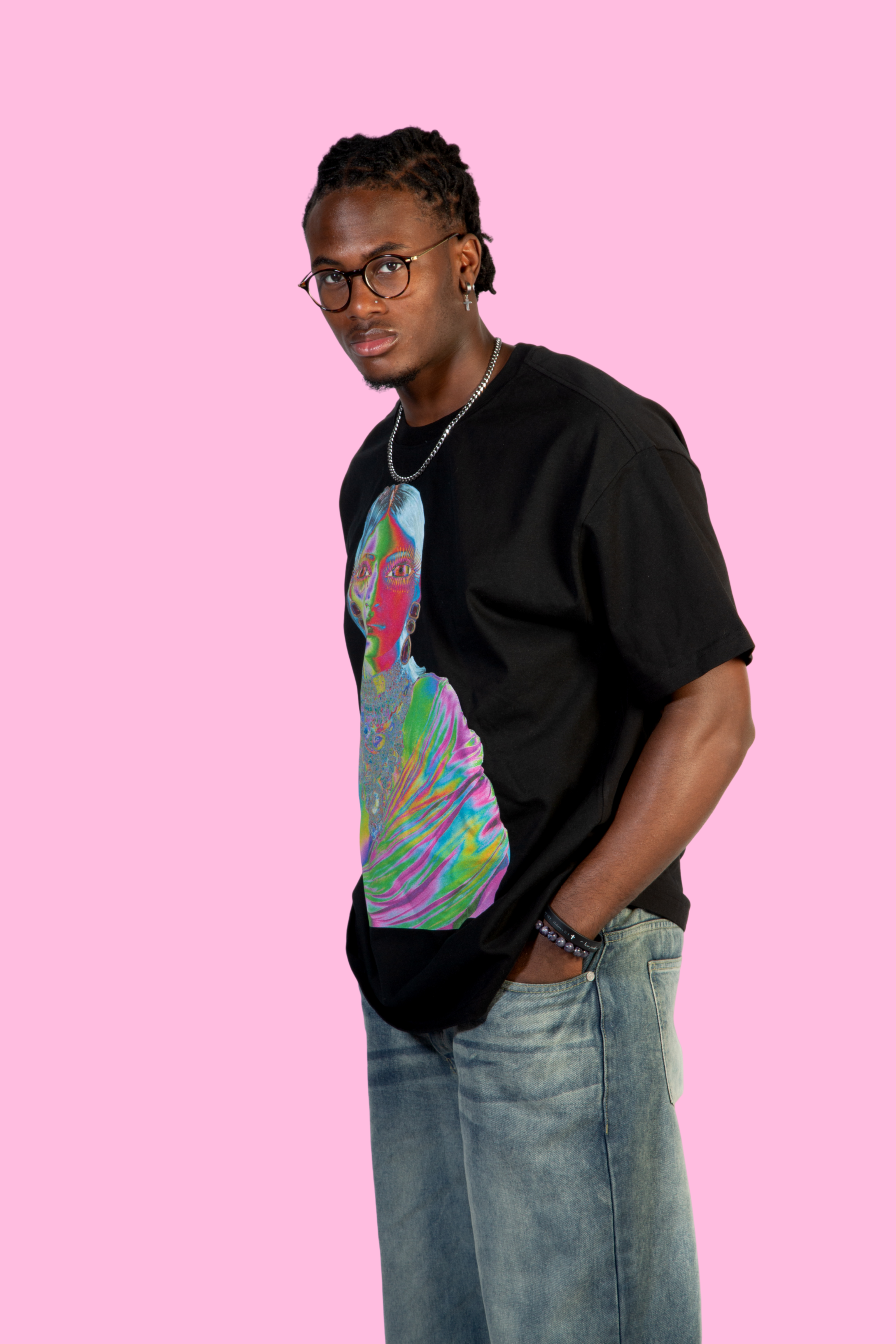 Regal Gaze T-shirt